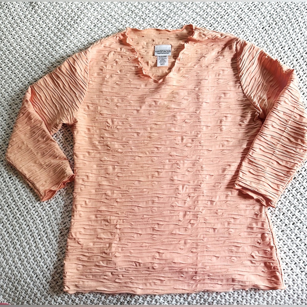 Haystacks 3/4 sleeve top peach small